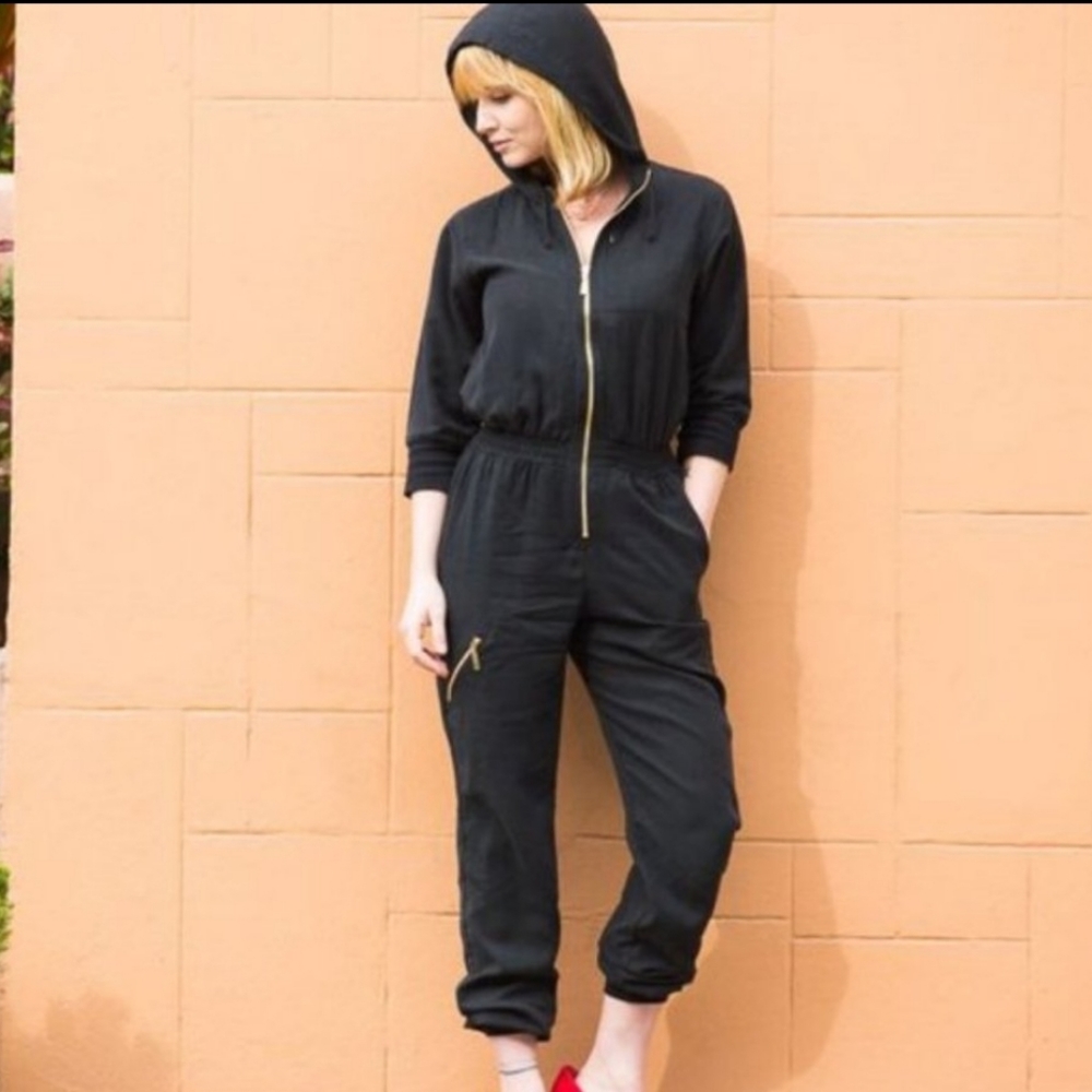 Betabrand solid black hooded one piece pant jumpsuit 3/4 sleeves small